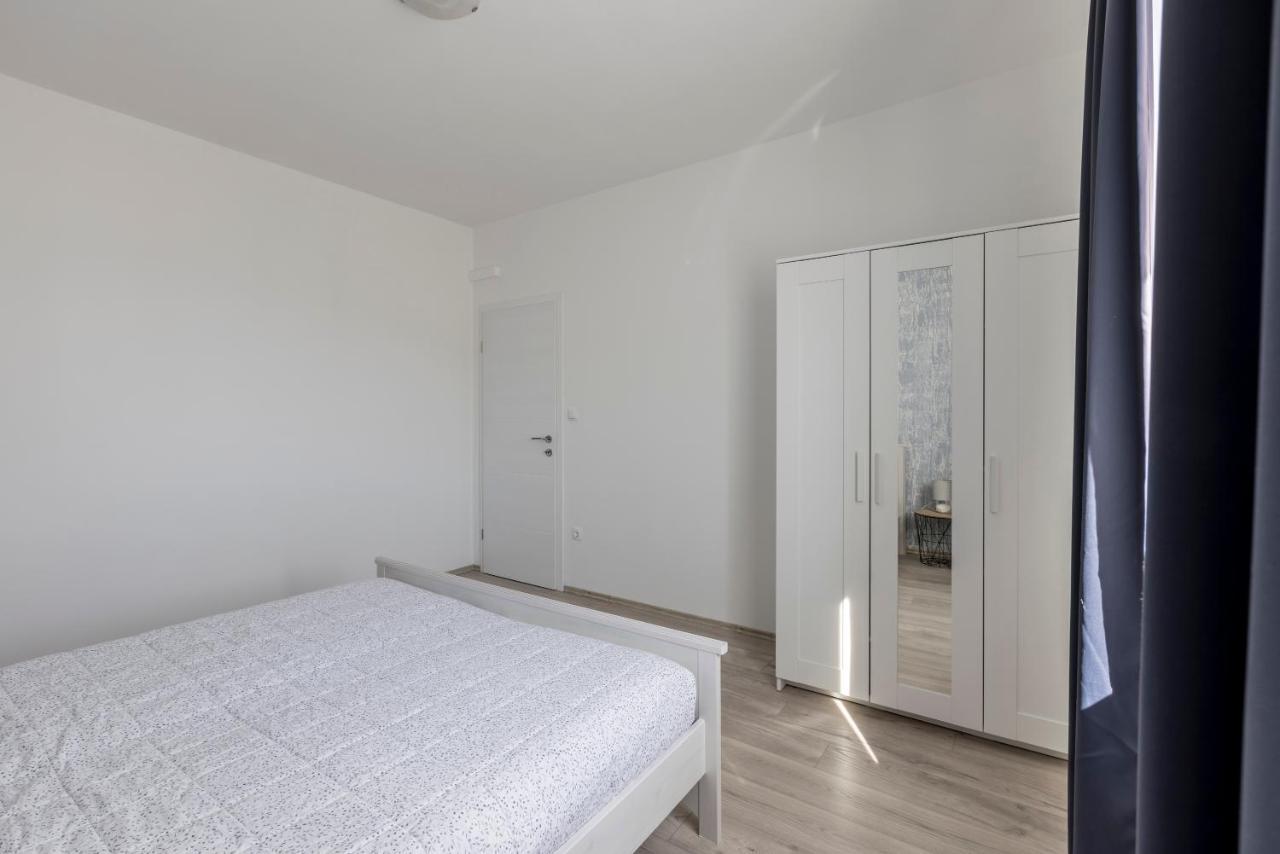 Apartment Anna - 20 M From The Sea *